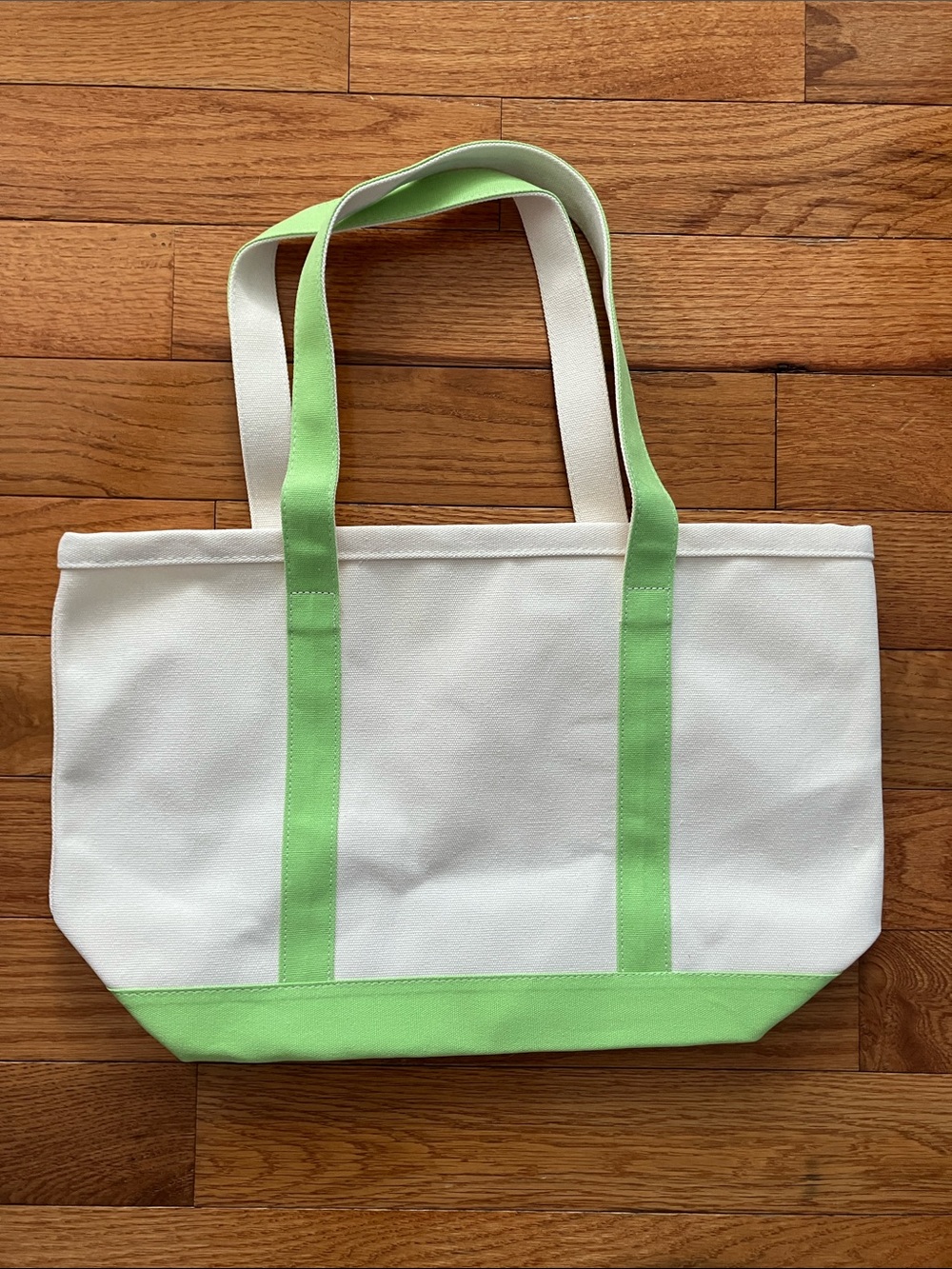 NWT Bloomingdale’s Canvas Tote Bag with Lime Green Straps - Everyday Carry